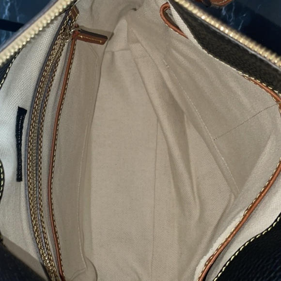 Dooney & Bourke Handbag Pebble Grain Leather Sac
Shoulder Bag Black AUTHENTIC - Picture 10 of 13